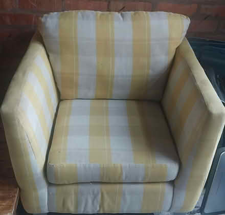Photo of free Yellow and white chair. (Formby L37) #1