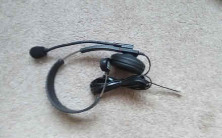 Photo of free Landline telephone headsets (Woodbridge IP12) #1