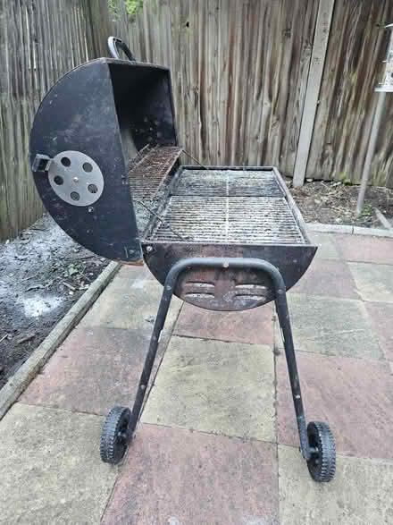 Photo of free BBQ (N8 Wood Green) #1