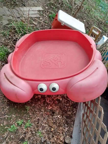 Photo of free Sand Box (Near Baseline Rd. & Clyde Ave.) #1