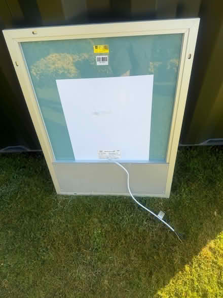 Photo of free Bathroom mirror (DE24) #2