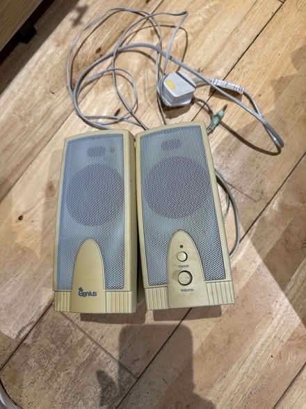 Photo of free PC speakers (Nailsworth GL6) #1