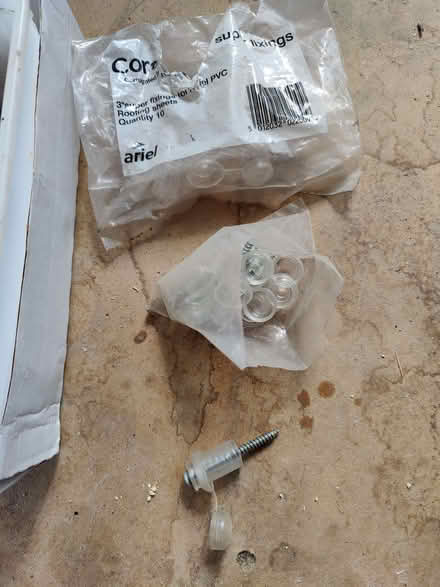 Photo of free fixings for corrugated plastic roof (Kentwood RG31) #2