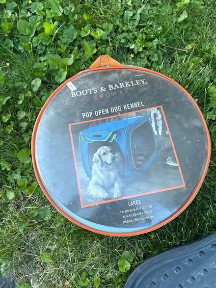 Photo of free Dog travel crate (Drexel Hill) #1