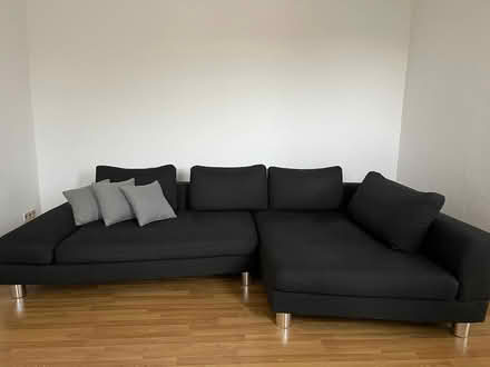 Photo of free Sofa mitt Kissen (Stuttgart Mitte) #2