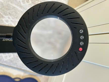 Photo of free Powerful magnifying lamp (Battersea SW11) #3