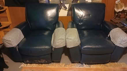 Photo of free Pair of greenish blue recliners (West Springfield MA) #1