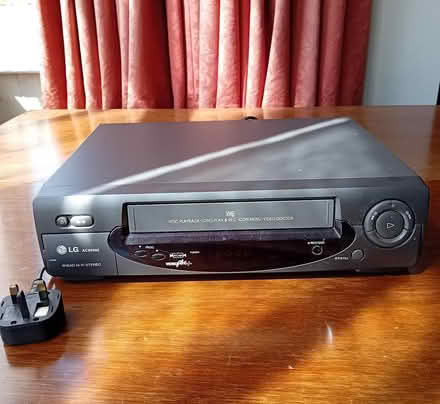 Photo of free Video recorder/player (Dorchester near Top o' Town) #1