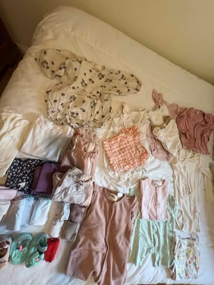 Photo of free Girls Clothes (SE11 5BE) #1