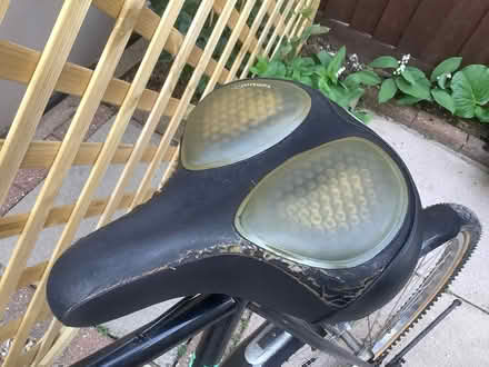 Photo of free Man’s bike (Neath Hill MK14) #2