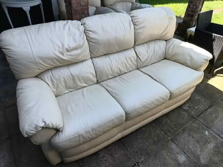 Photo of free Leather sofa and 2 leather recliners (Whitchurch SY13) #2