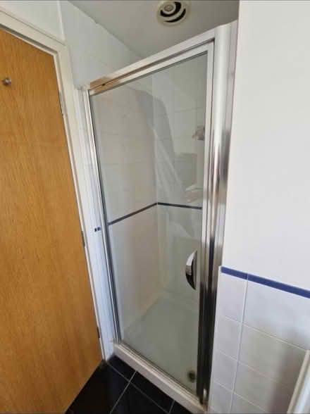 Photo of free Bath and shower enclosure (Rayleigh SS6) #2