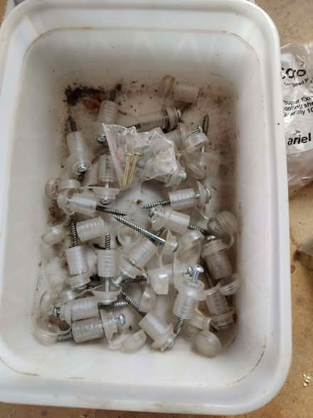 Photo of free fixings for corrugated plastic roof (Kentwood RG31) #1