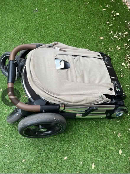Photo of free Mamas and papas ocarro pushchair (Brentford Gate TW8) #3