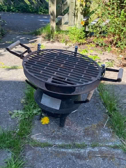 Photo of free Small barbequeue (Gamesley SK13) #1