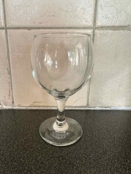 Photo of free 9 basic wine glasses (BD18 Wrose) #1