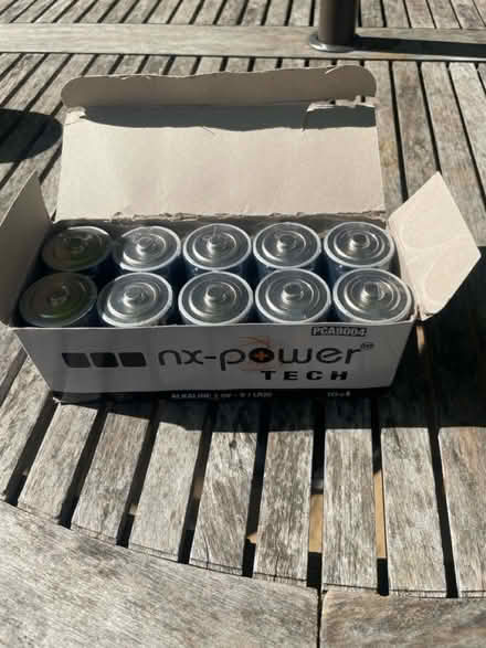 Photo of free 10 new batteries 1.5v/LR20 (GL1 5BP) #2