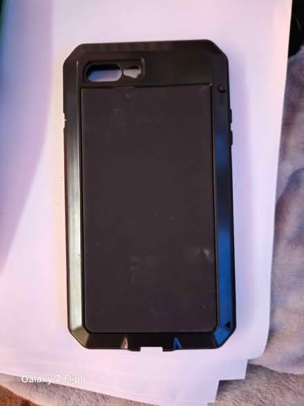 Photo of free Iphone 7/8 hard case (Erith DA8) #2