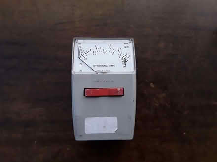 Photo of free Vintage Megger/ohm meter (Blacon CH1) #1