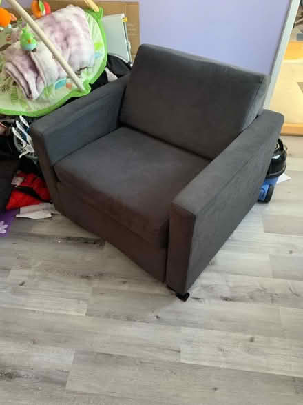 Photo of free Single pullout sofa bed (Temple Cowley OX4) #1