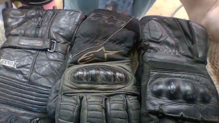 Photo of free Three Pairs Of Mens Large Motorcycle Gauntlets (DA5) #1