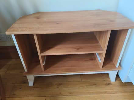 Photo of free Oak TV stand SE25 (South Norwood SE25) #1