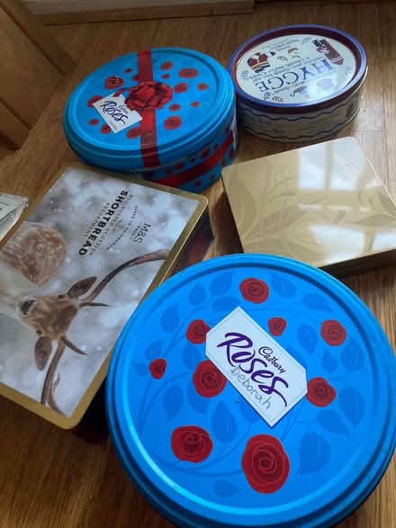 Photo of free Several empty tins (Bear Flat) #1