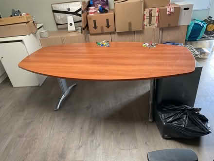 Photo of free Wooden office table (Ig88ey) #1