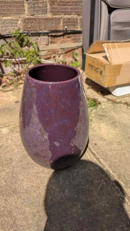 Photo of free Purple Vase (TW9) #1
