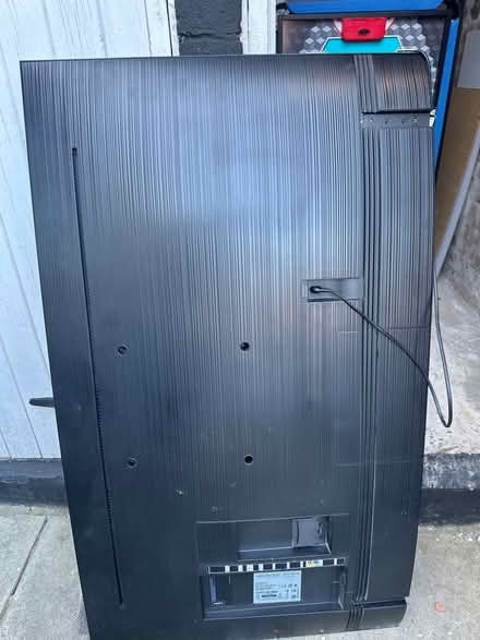 Photo of free 49 inch smart TV FOR PART OR REPAIR (Stockbridge village) #2