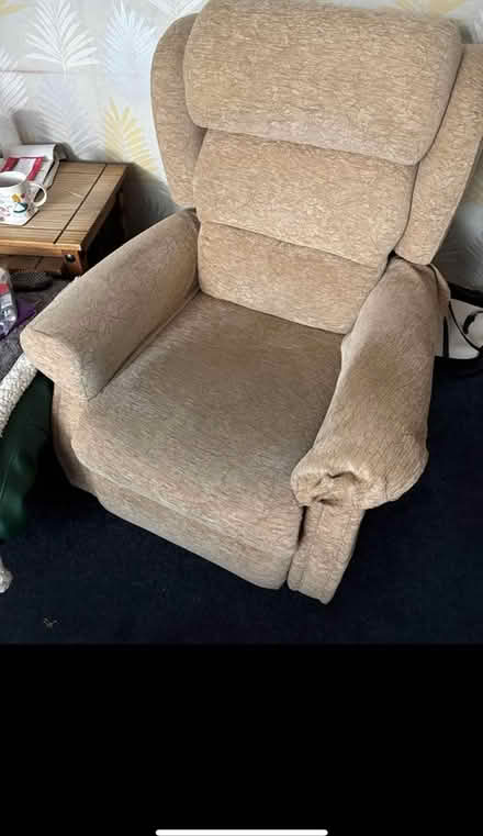 Photo of free Electric reclining mobility chair (B29) #2