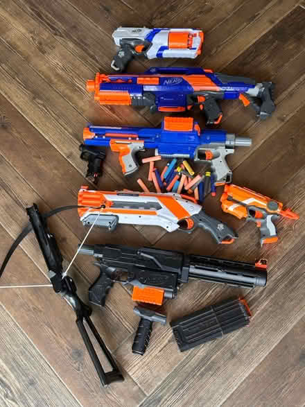 Photo of free Nerf Guns and Cross Bow NOT WORKING (East Dulwich) #1