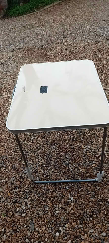 Photo of free Camping Table (Oaklands nr Welwyn AL6) #4