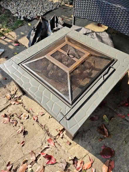 Photo of free Square Fire Pit (Heckmondwike) #2