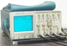 Photo of free Tek 2465 4-ch. 300 MHz Oscilloscope (Carlingwood) #1