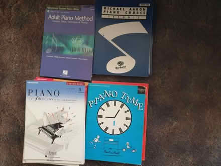 Photo of free piano teaching books for beginners (Stoke Heath CV6) #1