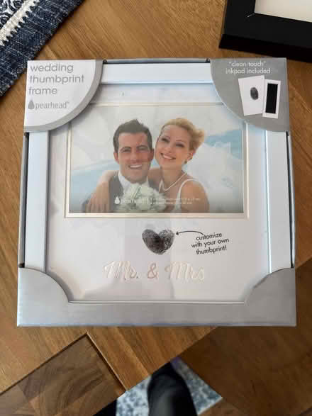 Photo of free Wedding thumbprint frame (Woodside Plaza) #1
