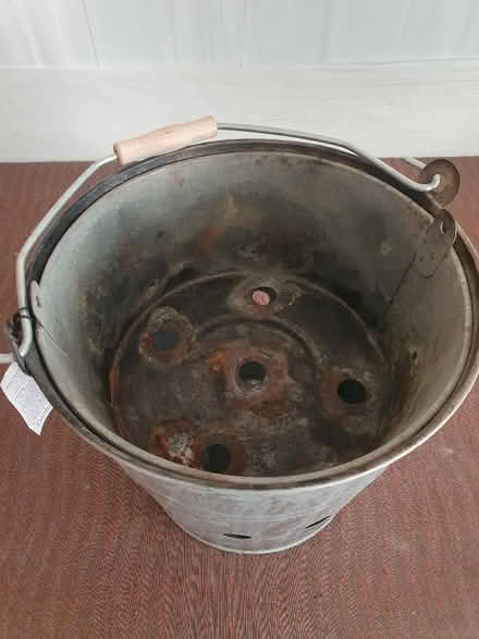 Photo of free Bucket BBQ (Greenford UB5) #3