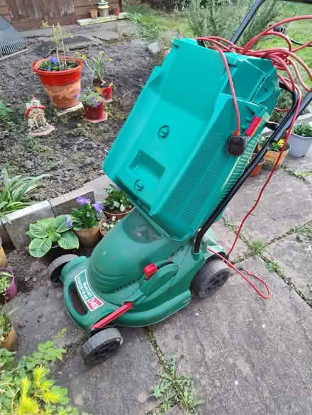 Photo of free Lawnmower- NOT WORKING (Didsbury M20) #1