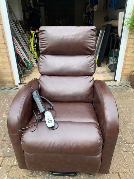 Photo of free Leather “stand you up” chair (Bedford) #2
