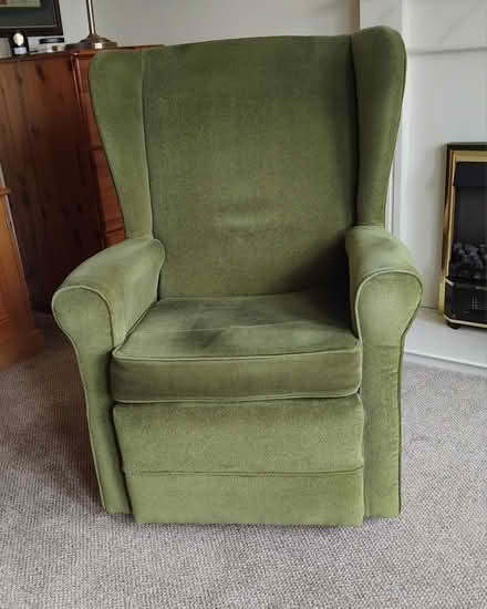 Photo of free 3 vintage chairs to upcyle (Hoylake) #2