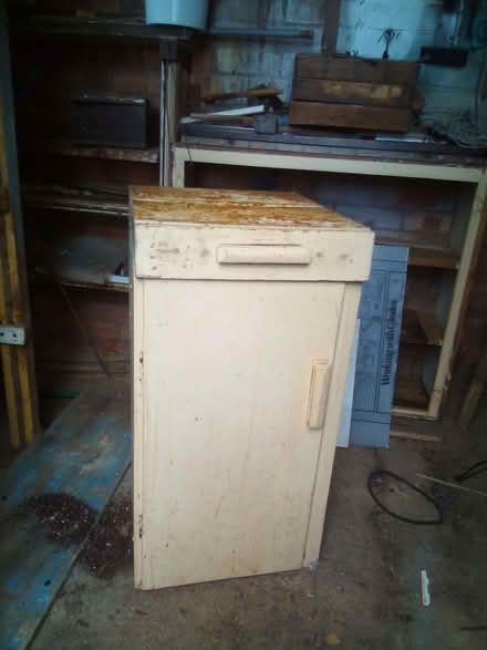 Photo of free Cream Cabinet with draw need some love (Hoddesdon EN11) #1