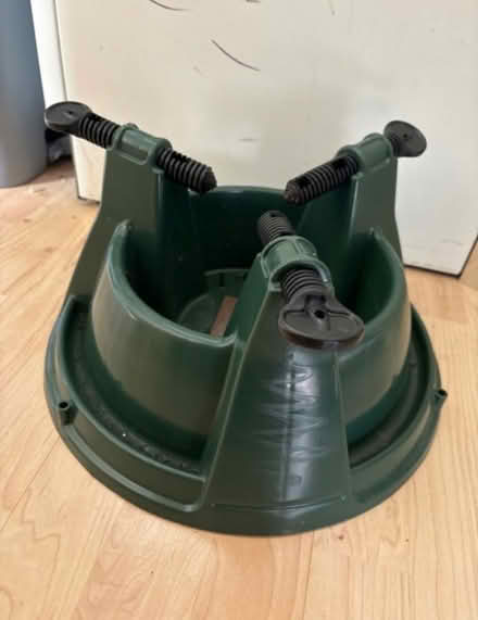 Photo of free Christmas tree stand (Portslade BN41) #1