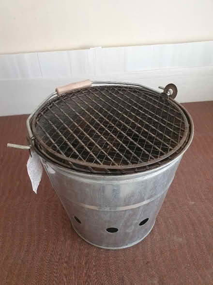 Photo of free Bucket BBQ (Greenford UB5) #1