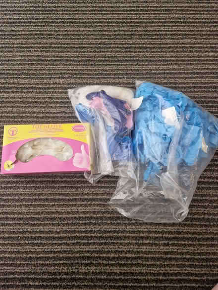 Photo of free Disposable Gloves (Hornchurch RM12) #1
