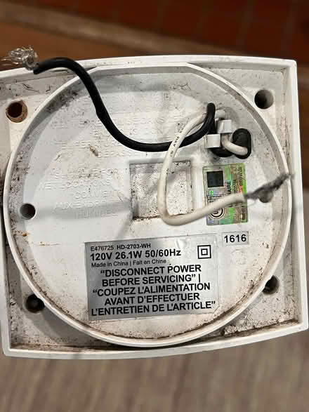 Photo of free motion light (Tenleytown) #3