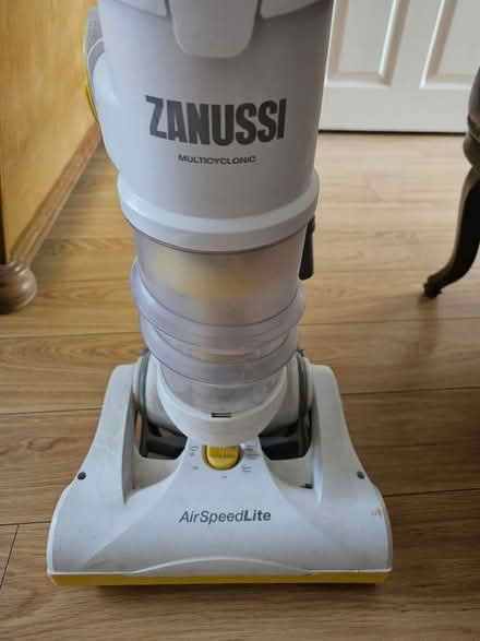 Photo of free Zanussi Vacuum (Woodley RG5) #2