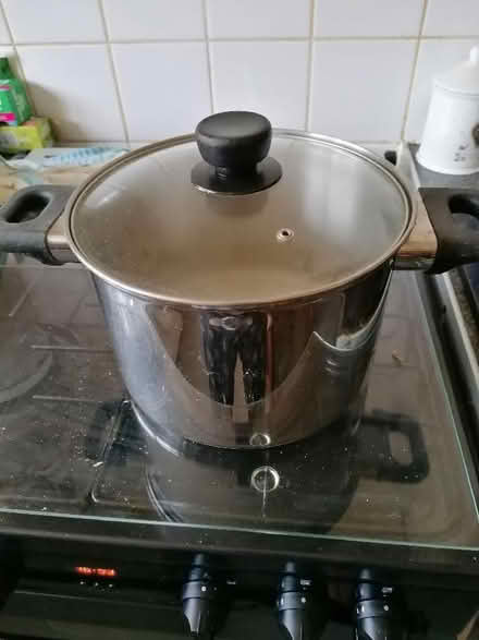Photo of free Very large stewpan (St Nicholas SG1) #1