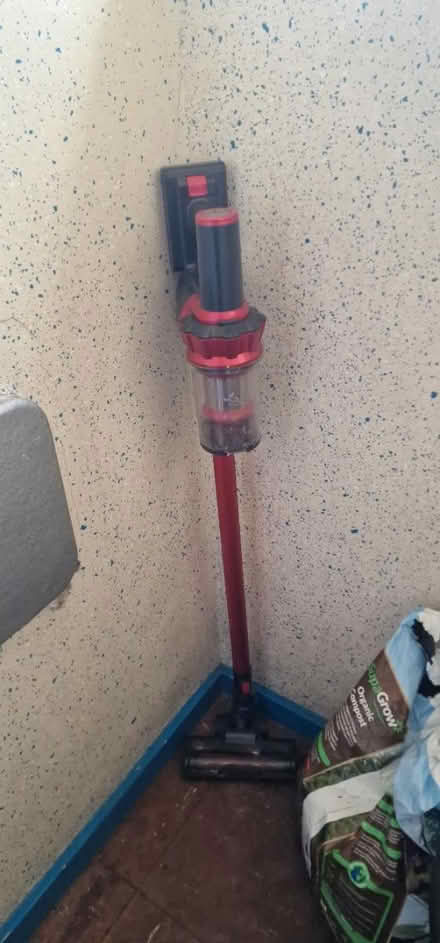 Photo of free Silver crest hoover (E16 canning town) #1