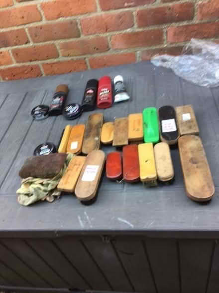 Photo of free shoe polish and brushes (Headington OX3) #1